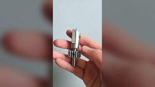 मैटिनी 3215 लॉकस्टिच मशीन हुक सुई शाफ्ट नई प्रकार की हुक सुई सीट