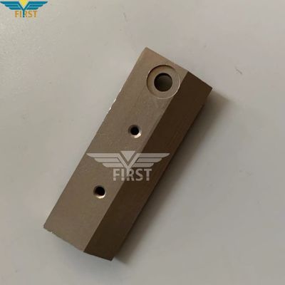 मार्टिनी 3214 सिलाई मशीन के लिए बुक स्टॉपर सिलाई मशीन के बाहरी स्टॉप के साथ सार्वभौमिक है।